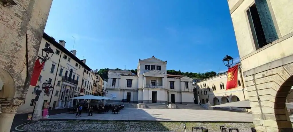 Foto della piazza Giovanni Battista a Conegliano