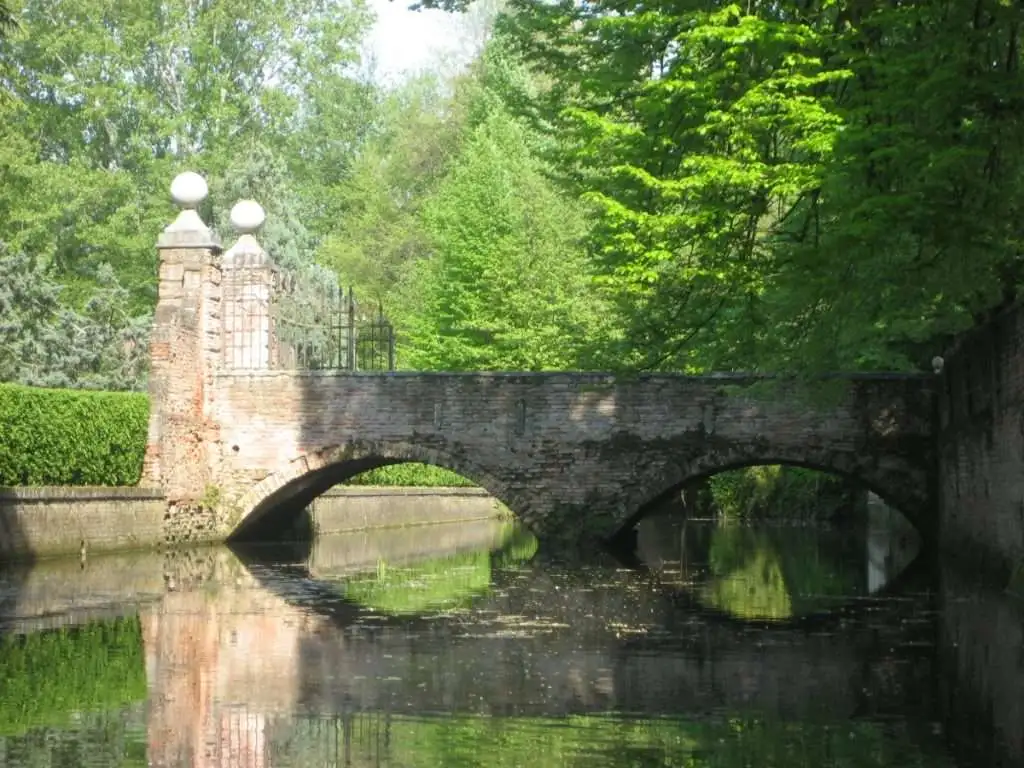99574 bridge in the garden 1 copia copia