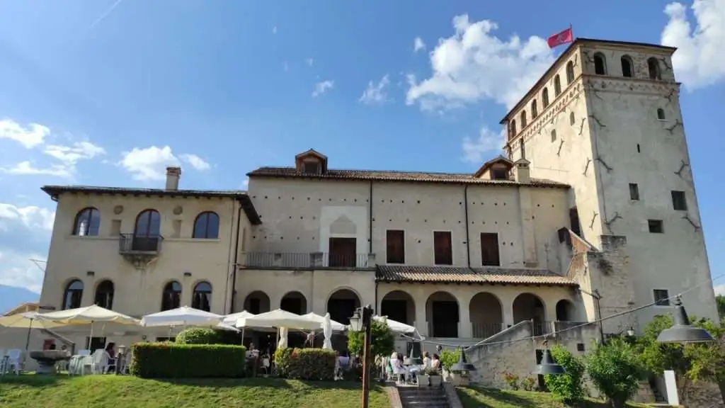 Il castello della regina Cornaro.