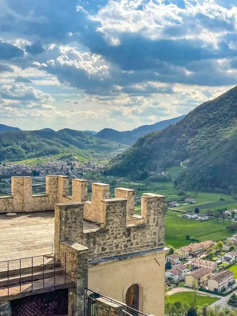 Torre merlata CastelBrando 5