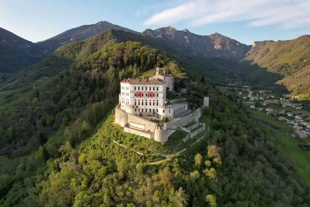 dji fly 20230427 184456 800 1682614566752 photo