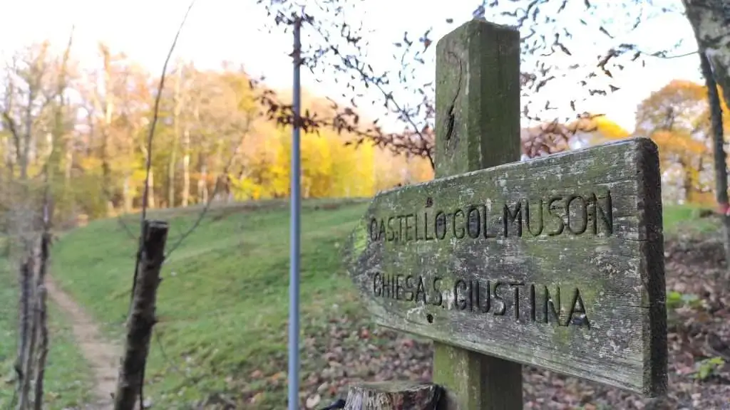 Segnale Castello Col Muson Chiesa di Santa Giustina