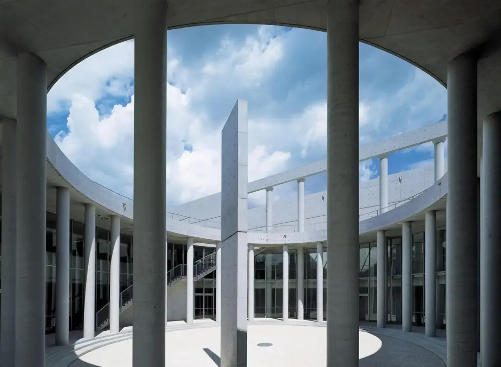 Fabrica Agora by Francesco Radino