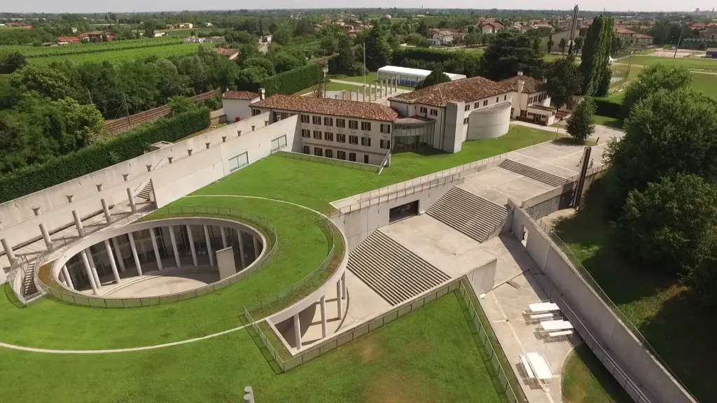 Fabrica general view by Alessandro Favaron