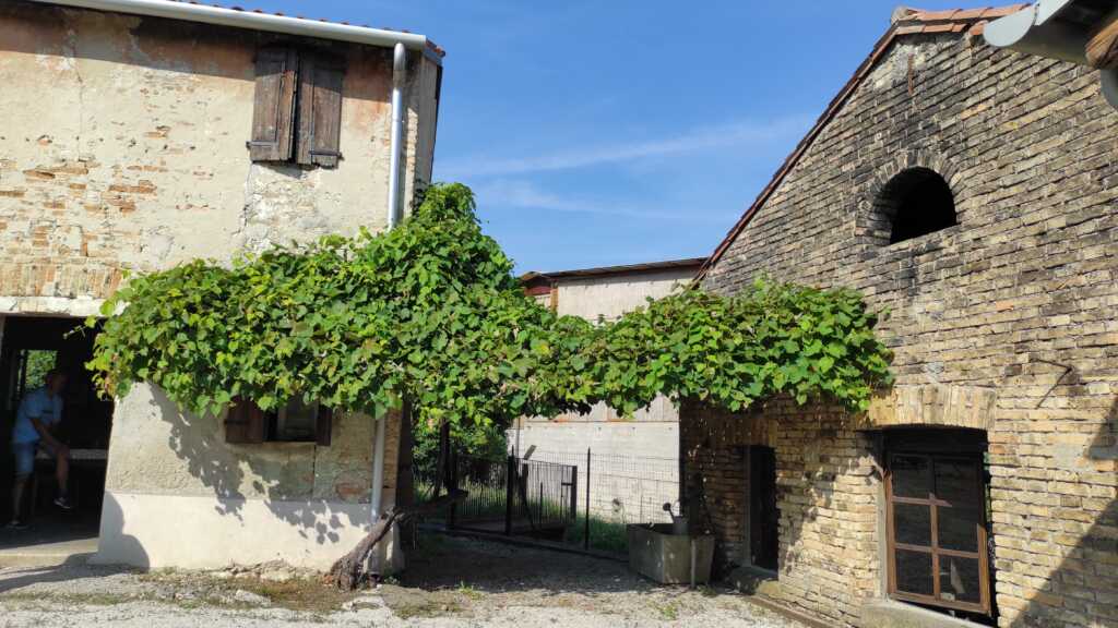 Il Maglio dei Tonet a Francenigo di Gaiarine (TV) 2 Il Maglio dei Tonet e la mensa del maglio a Gaiarine TV