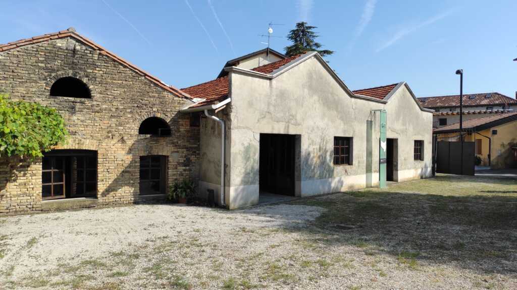 Il Maglio dei Tonet a Francenigo di Gaiarine (TV) 19 rustic building complex