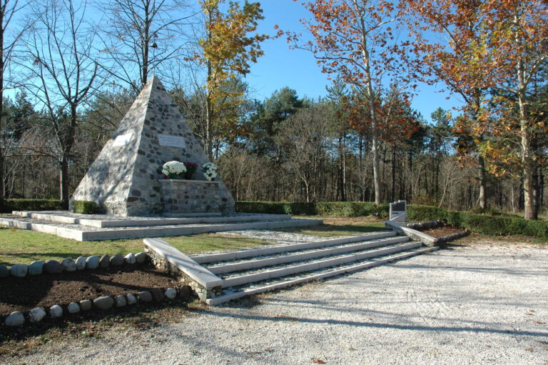 L’Isola dei Morti a Moriago della Battaglia